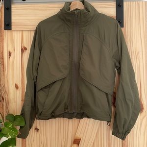 Like NEW lululemon slush coat